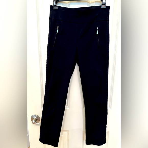 INC pull on pant with zipper details at pockets  size 0 - Picture 1 of 4